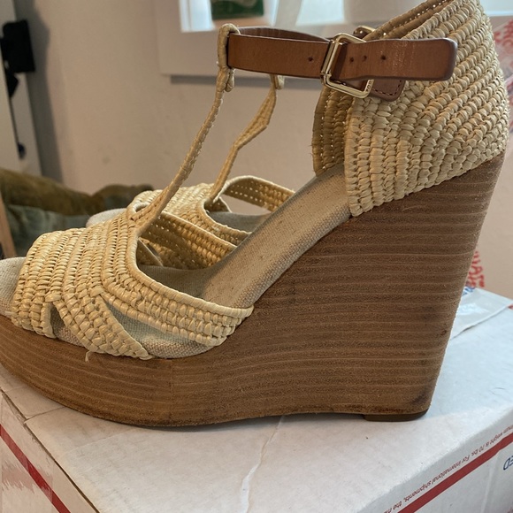 Tory Burch Authentic Beige Platform Wedges- Size 6 - Picture 4 of 11